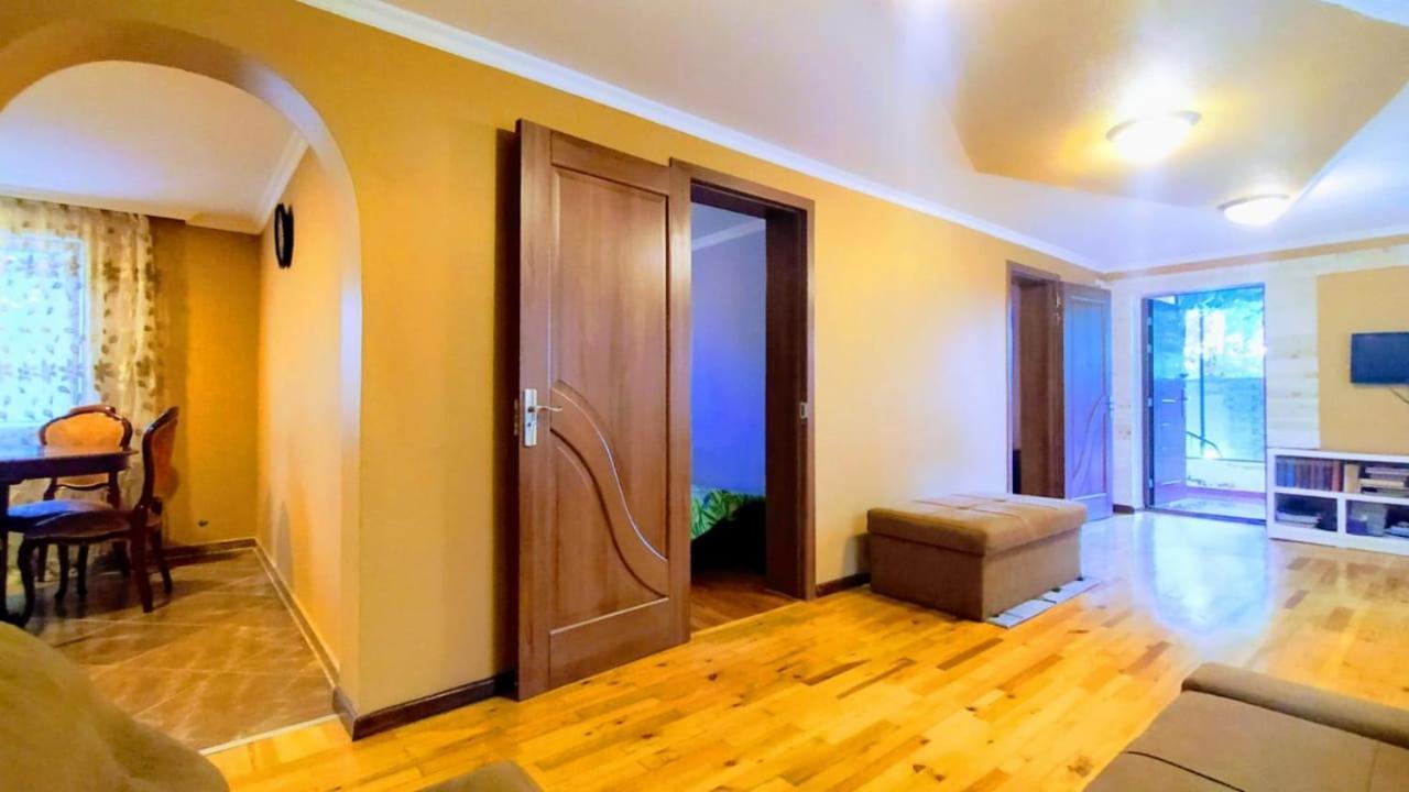 Nita Apartment Kobuleti Luaran gambar