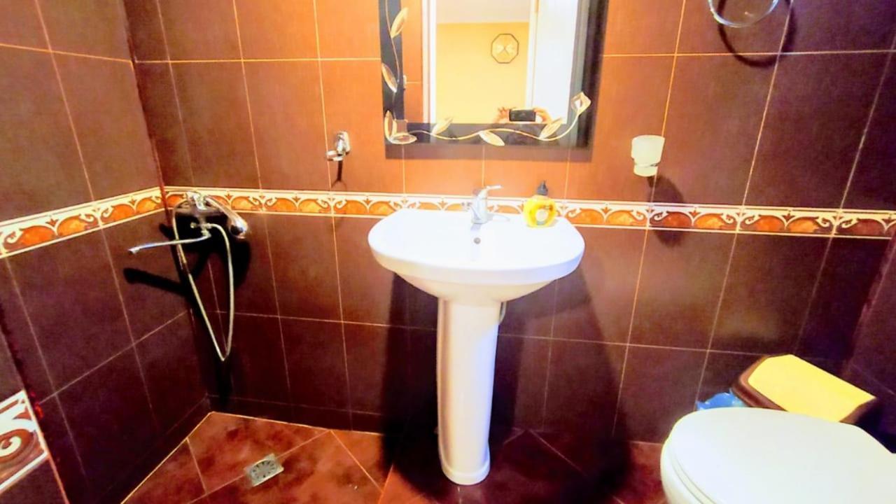 Nita Apartment Kobuleti Luaran gambar